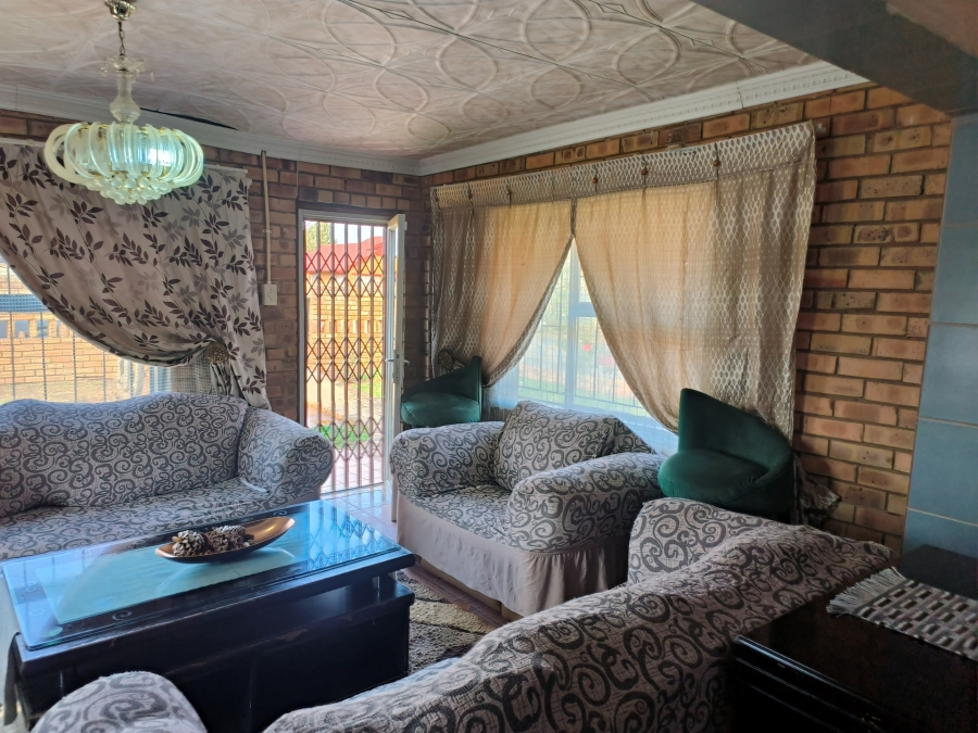 3 Bedroom Property for Sale in Jouberton North West